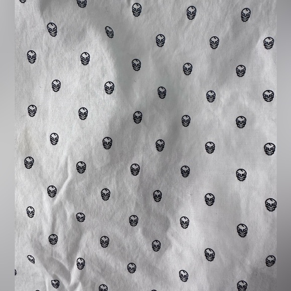 INC International Concepts Slim Fit Mini Skull Button-down Shirt - Picture 5 of 5